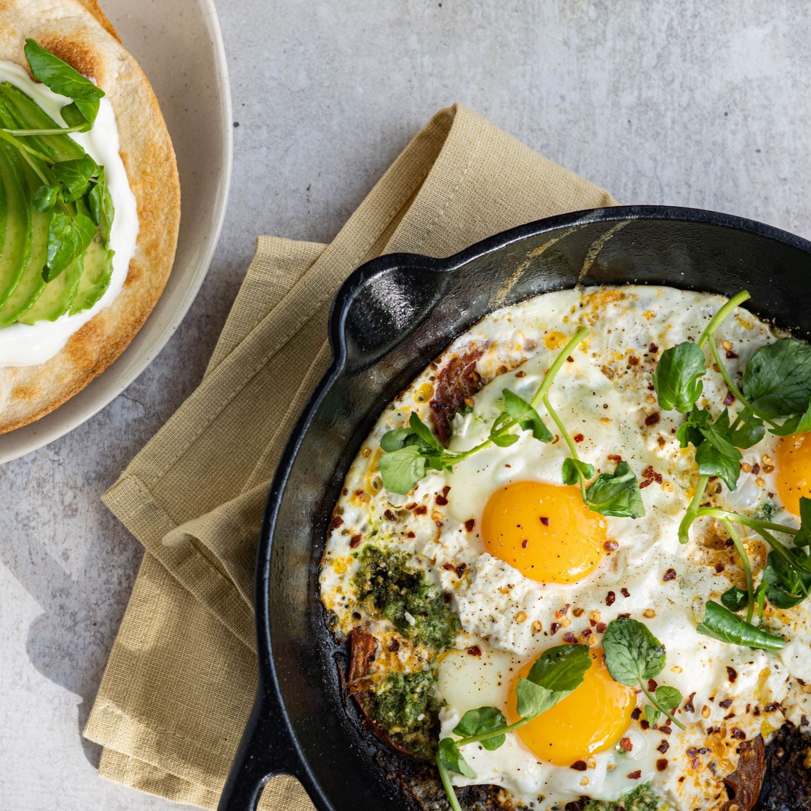 NewFysic Recept ei met chilliflakes