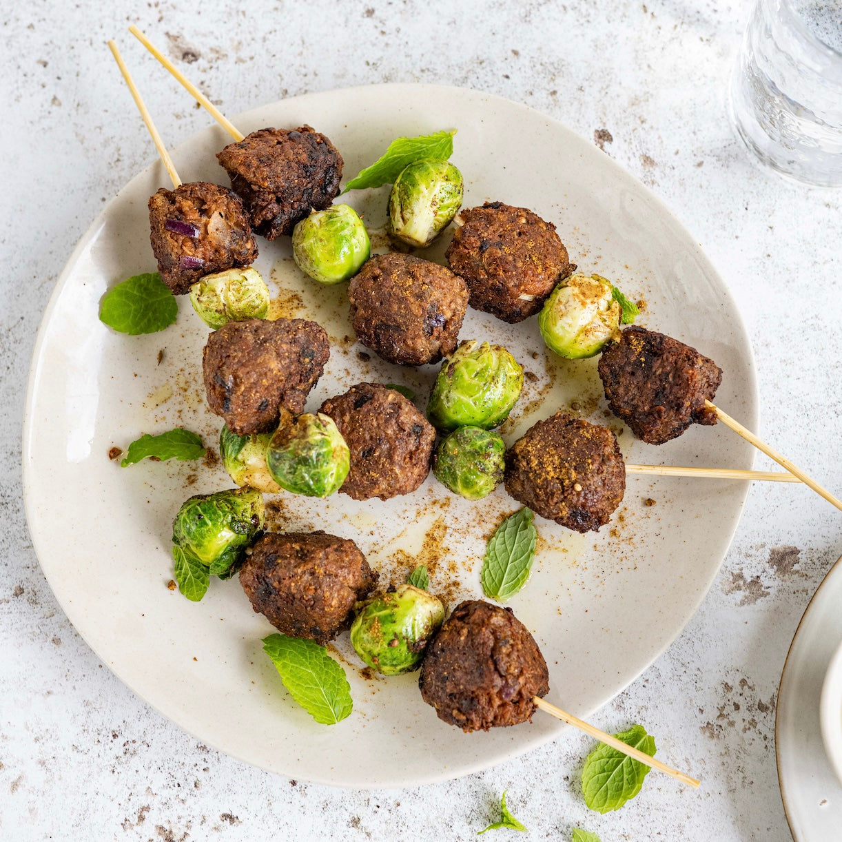 Vegetarische ballenspiesjes