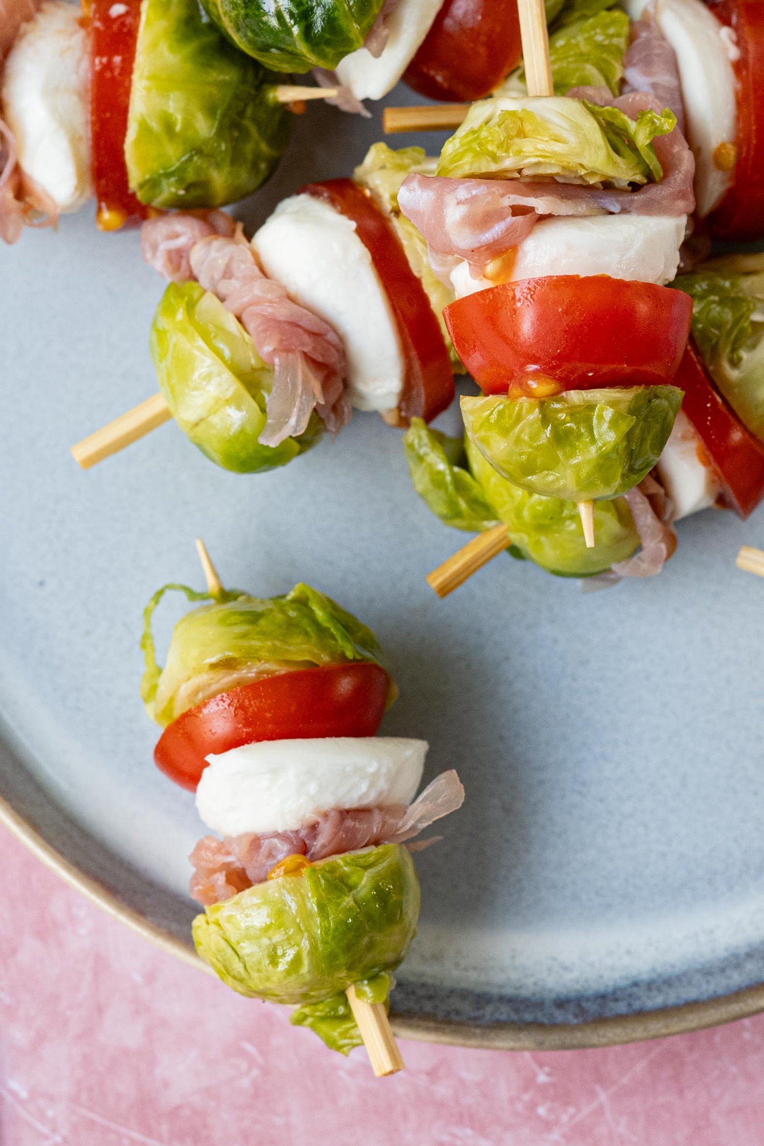 ‘Spruitjes-burger’ op een stokje